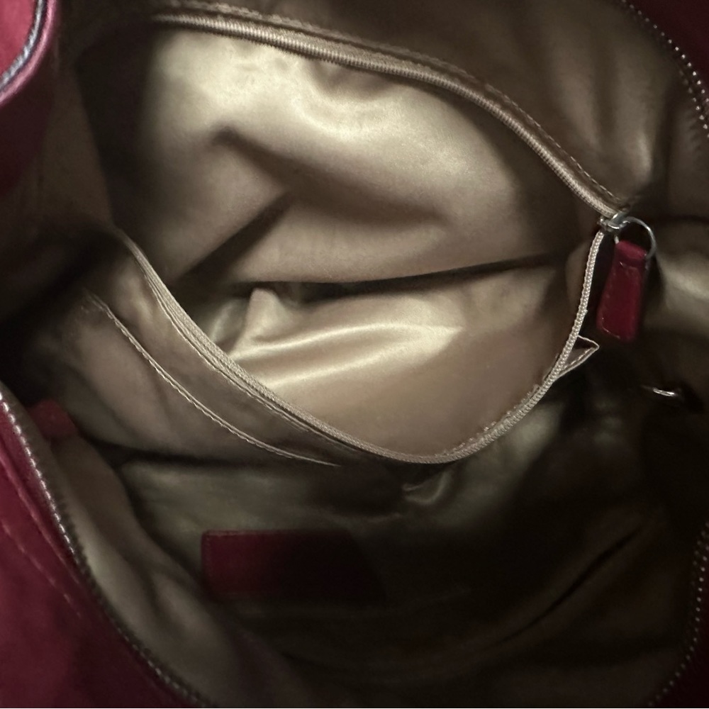 Coach red leather shoulder bag. Any purchase at my life so gets entry for raffle - Picture 5 of 9